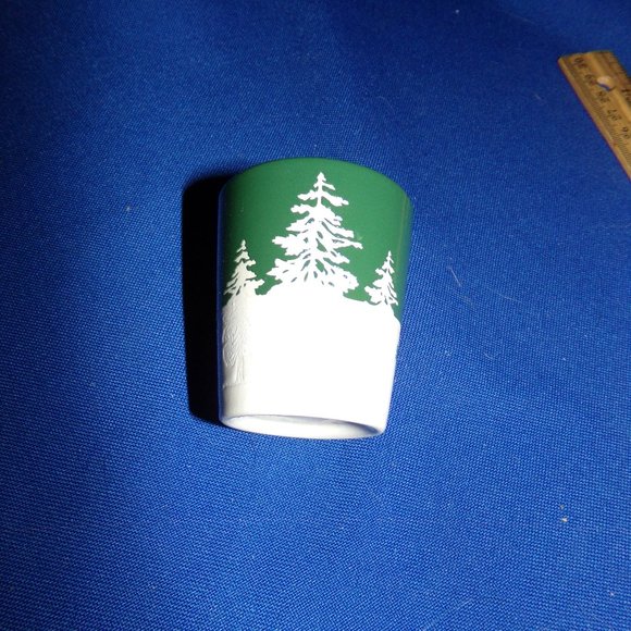 Vintage "Billy the Kid Museum" Shot Glass - Green & White Glass - Picture 2 of 8